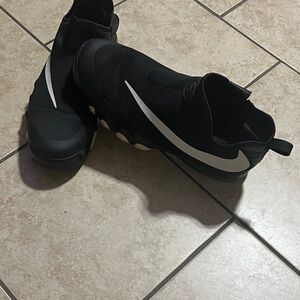 Nike Black Reverse Swoosh Sneakers